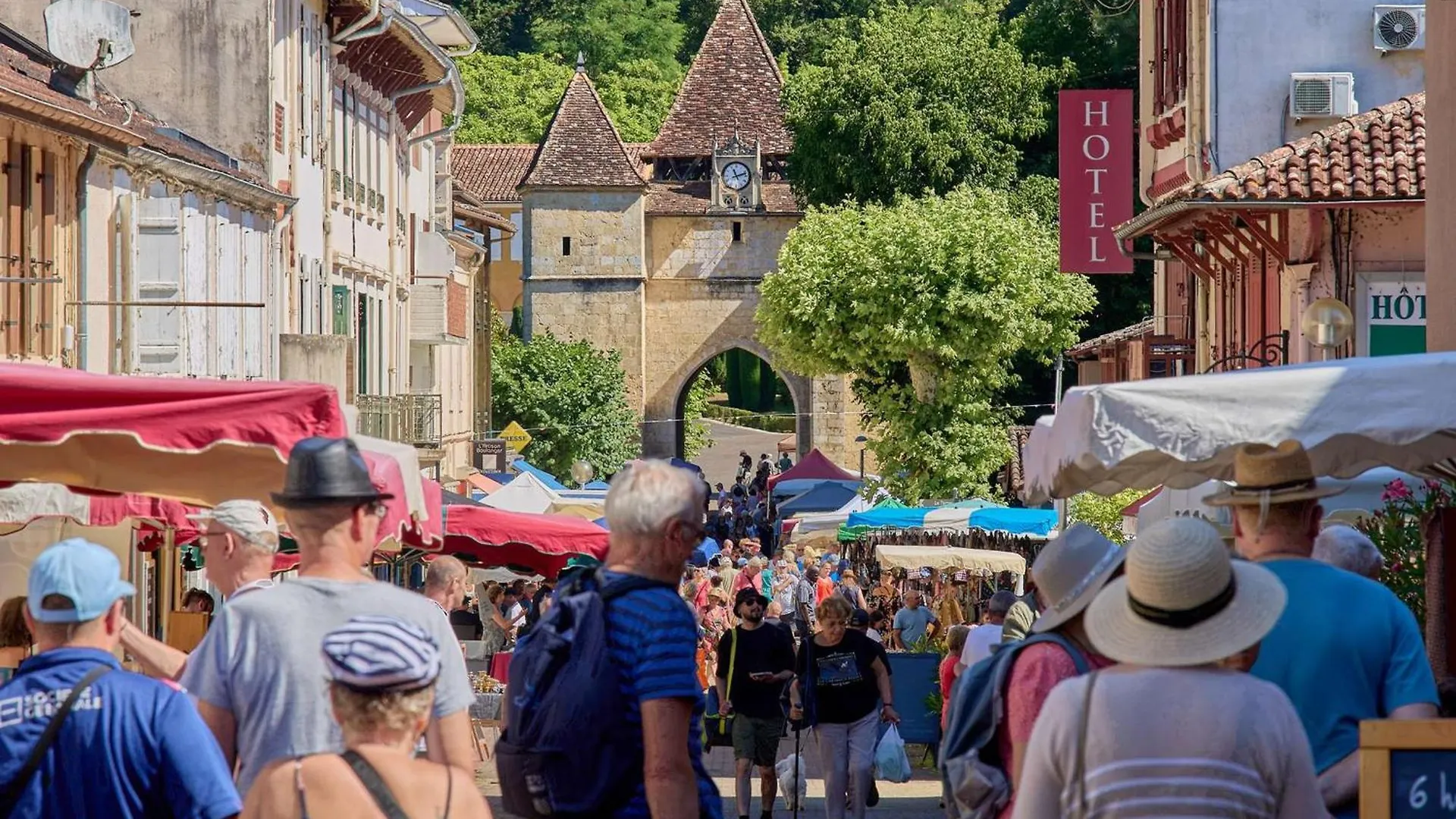 Charmant T2 Lumineux Avec Parking Et Wifi A Barbotan - Fr-1-841-4